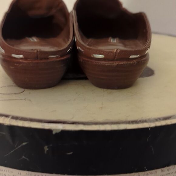 Donald Pliner Leather slip on shoes - Picture 8 of 9